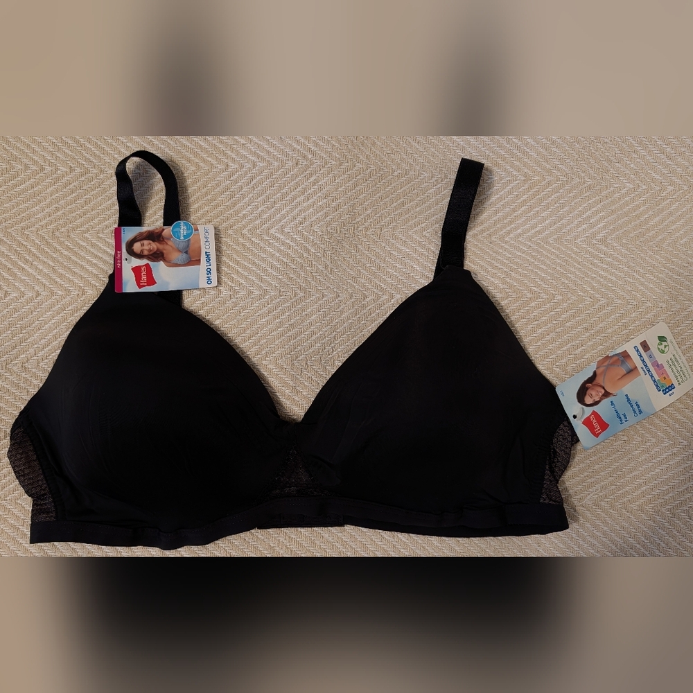 Hanes Women's Black Comfort Bra